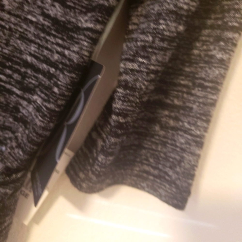RAMPAGE Blk/Wht Var. KNIT Ruched Dress Large NEW - Picture 4 of 8